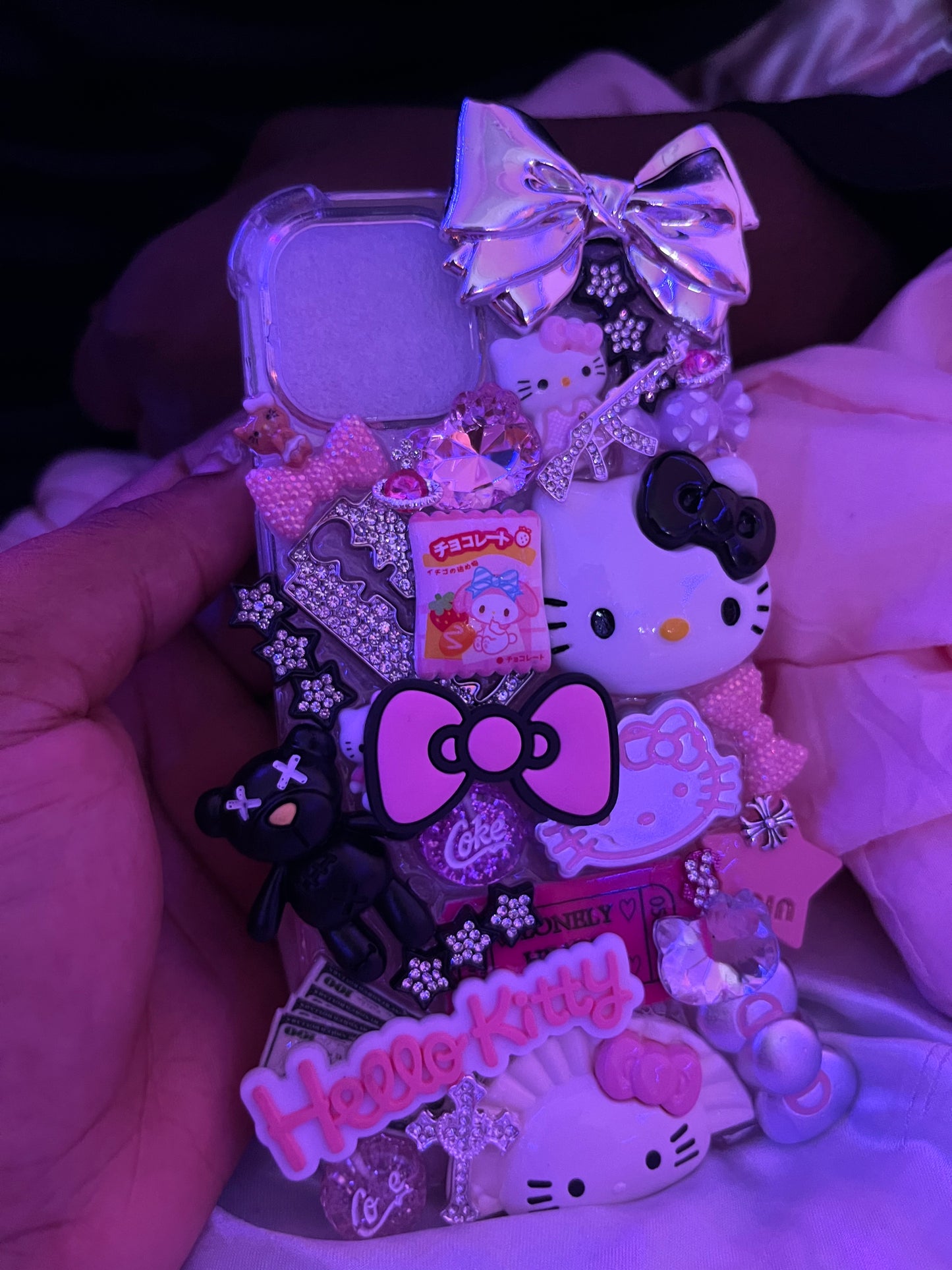 CUSTOM JUNK PHONE CASE