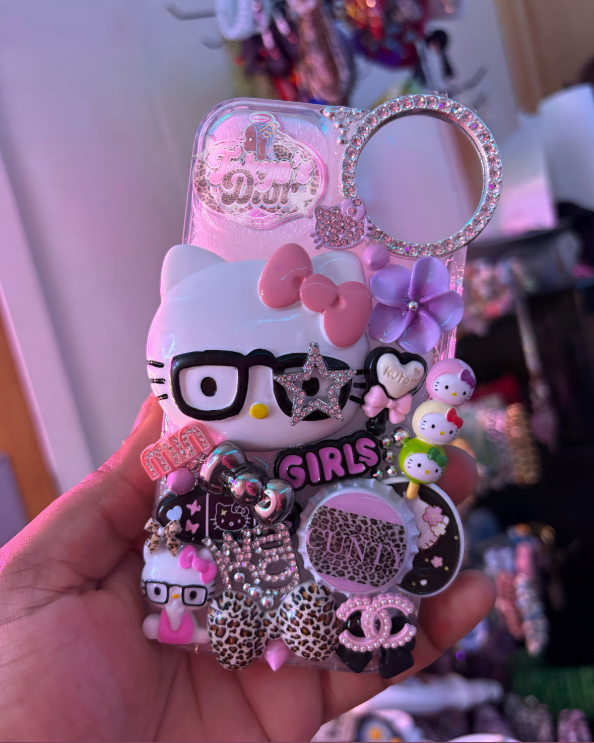 CUSTOM JUNK PHONE CASE